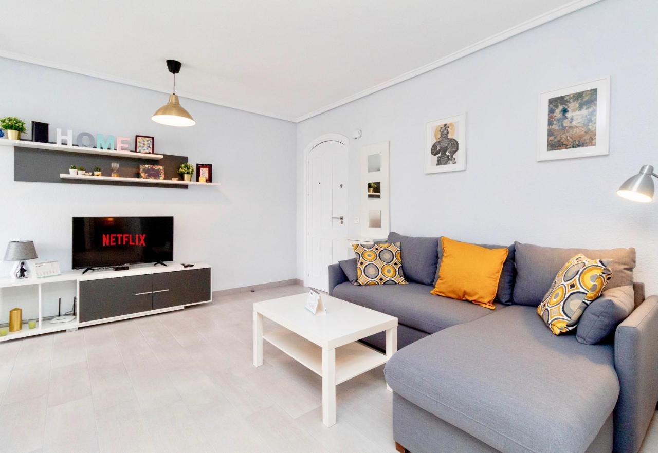 Luxury La Zenia Beach Apartment Dehesa de Campoamor  ภายนอก รูปภาพ